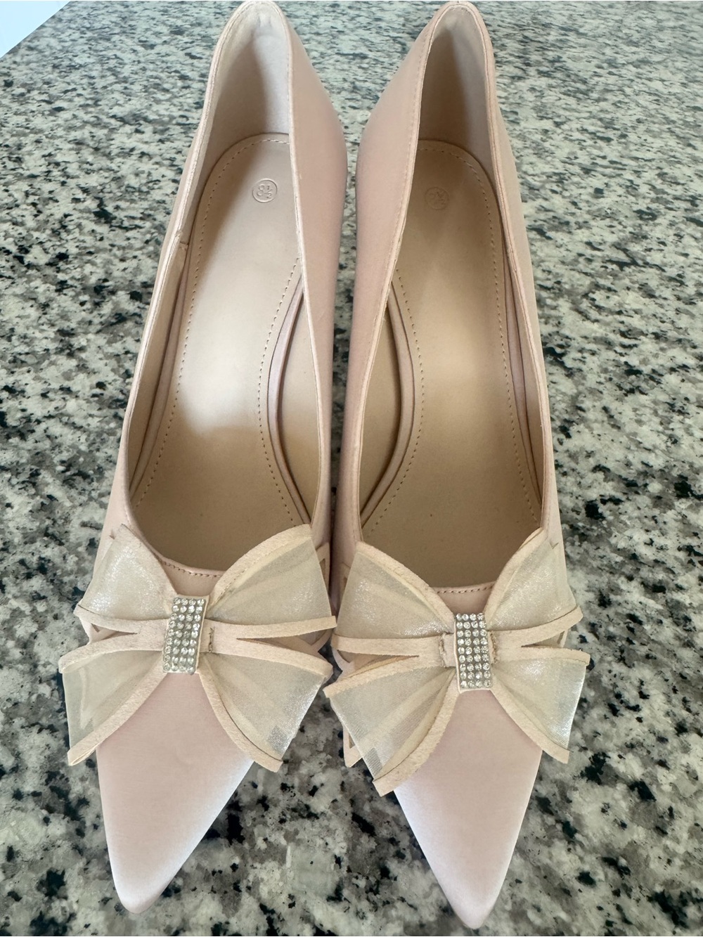 New Elegant Women's Pointed Toe Bow Flats in Blush Pink